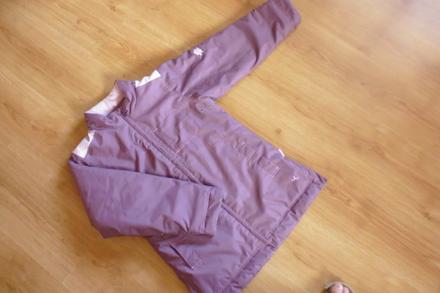 Zimní bunda, decathlon,140
