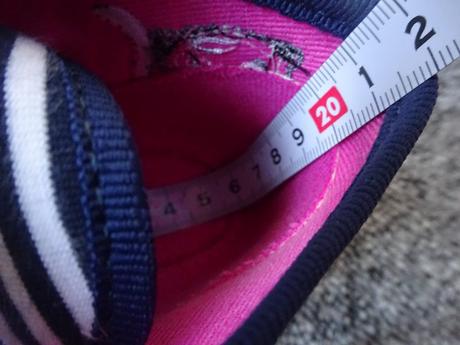 Dívčí pruhované tenisky, eur 25, befado,25