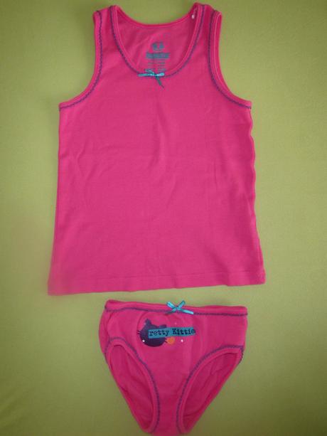 Dívčí košilka/tílko a kalhotky 98/104/110, lupilu,104