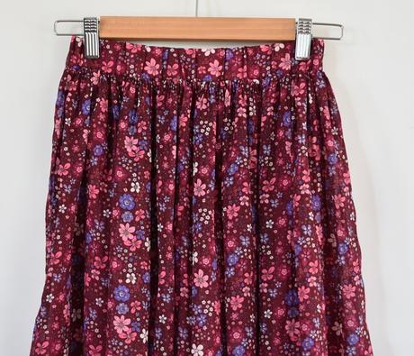 Sukně vel. 10 - 11 let, george,146