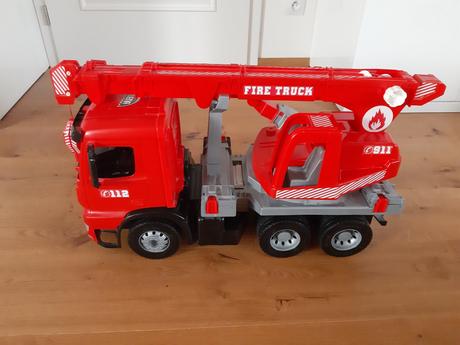 Lena autojeřáb velký,