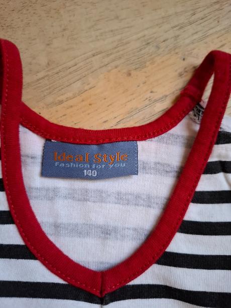 Tílka a tunika vel 140, lewro,140