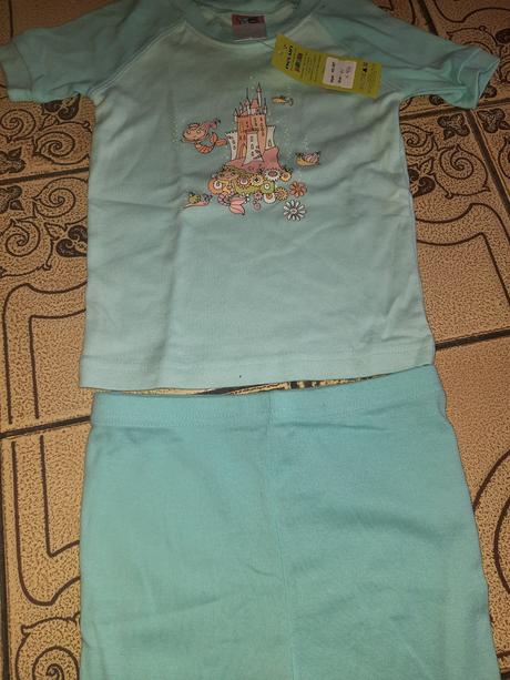 Nový dívčí komplet tričko a kraťasy vel. 104, 104