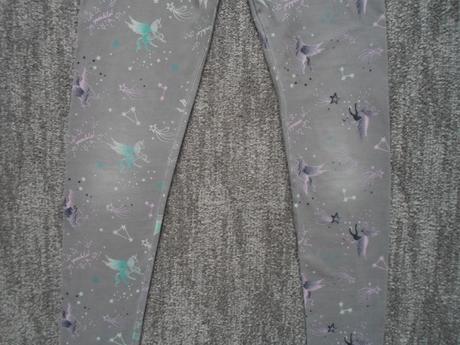 Šedé legíny legínky, 158