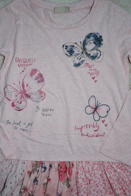 Tunika s motýly, next,122