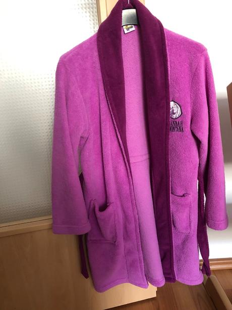 Župan vel. 134/140, disney,134