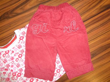 Krásné beruškové tričko a měkoučké manžestráky, okay,68