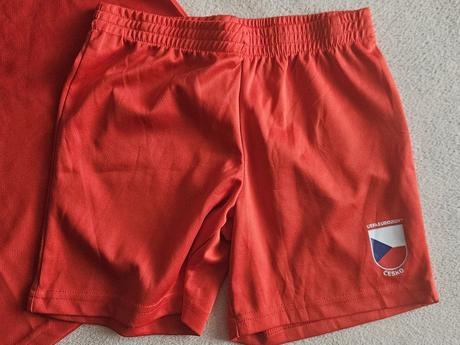 Dětský fotbalový dres, tričko, kraťasy, 122/128, 122