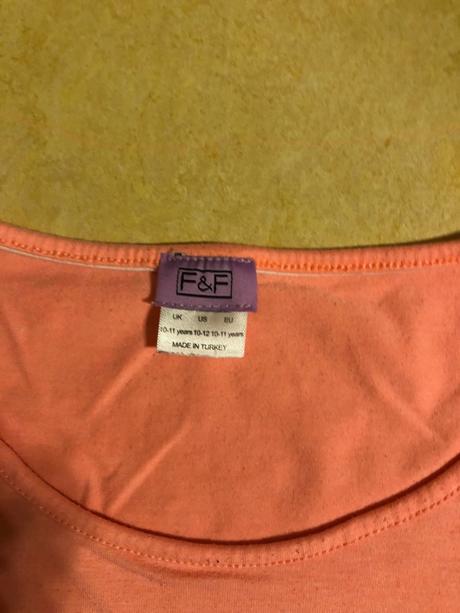 Tílko vel.140-146, 140