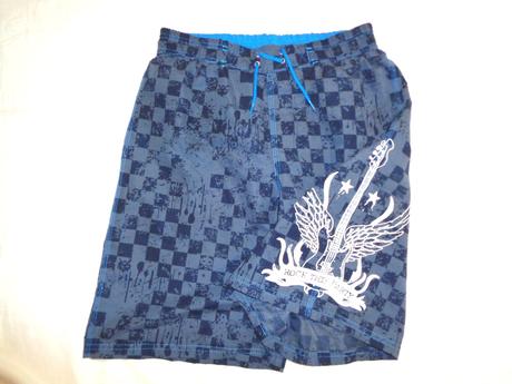 Šedotyrkysové bermudy alias plavky pro rockery, 158