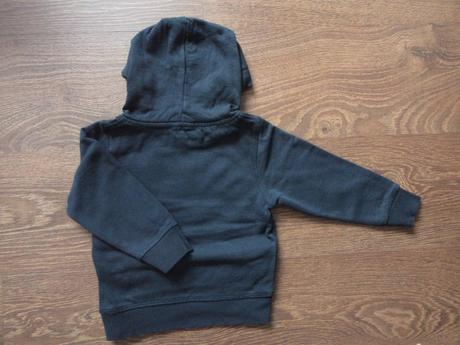 Tmavě modrá mikina "klokanka", c&a,86