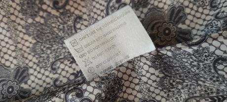 Howeer péřová bunda s páskem kapucí a kožešinou, xl