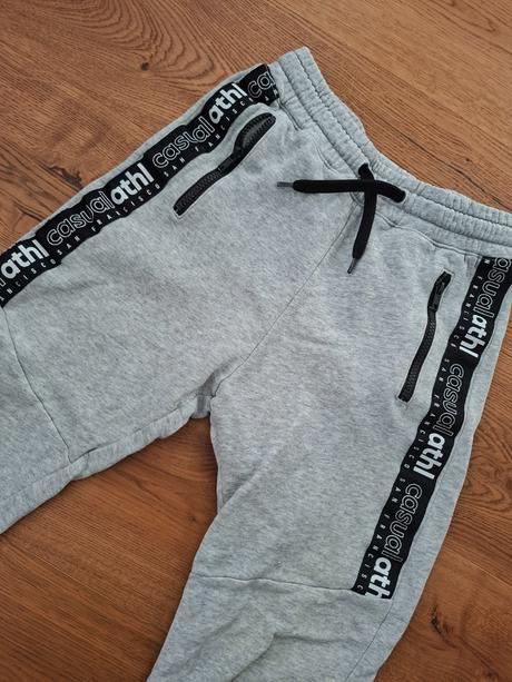 H&m tepláky č.146, h&m,146