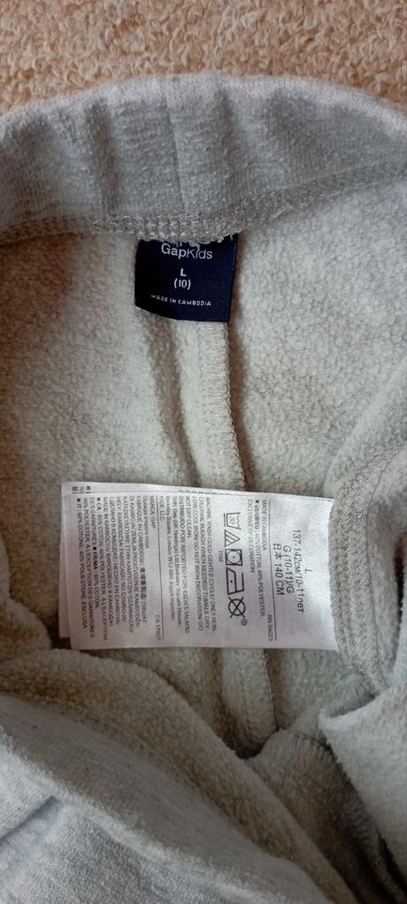 Tepláky zn."gapkids" vel."l - 10let", gap,140