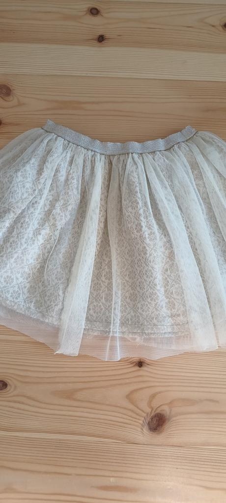 Sukně s tylem, 128