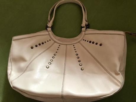 Mango kabelka cremova, mango