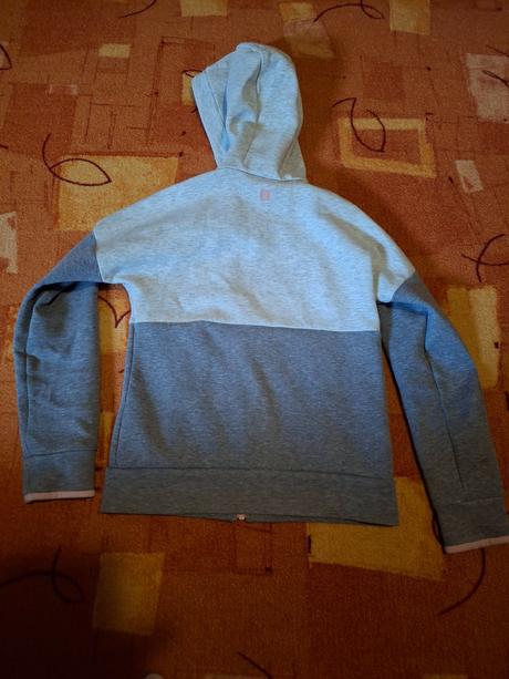 Mikina, decathlon,140