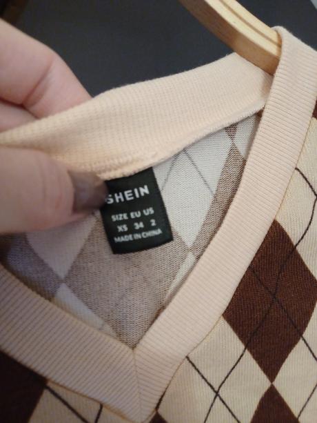 Pletená vestička vesta crop, 158