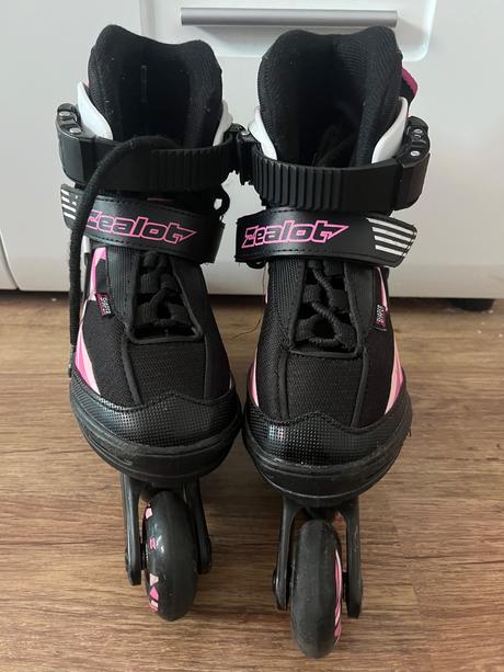 Kolečkové rostoucí brusle, zealot,29