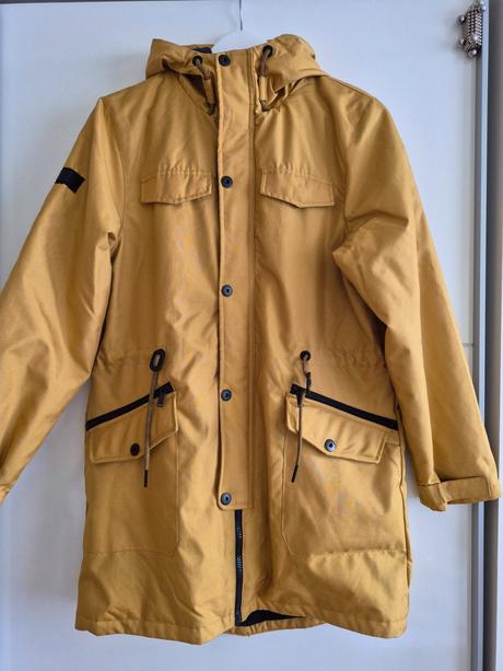 Parka, reserved,164