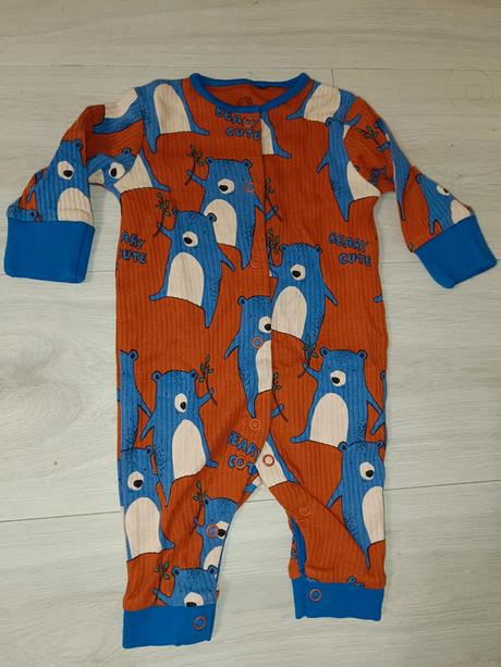 Overal s medvídky 62 next, next,62