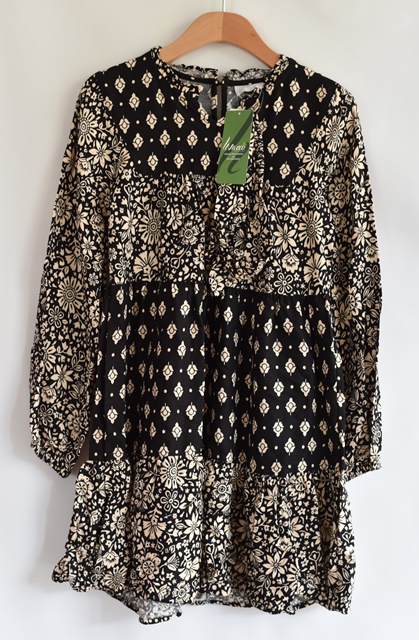 Šaty vel. 10 let, matalan,140