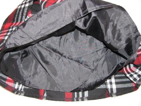 Dívčí sukně, st. bernard,116