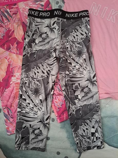 2x legíny + tričko nike, nike,140