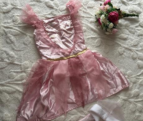 An26/ kostým vila - v.cca 7/8 let, 