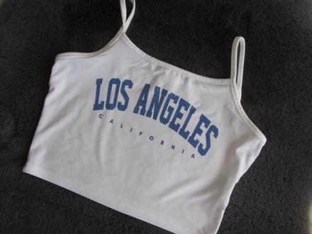 Crop top bílé tričko s nápisem, 146