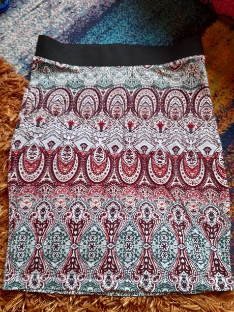 Sukně indiánská mini krásná nová, s