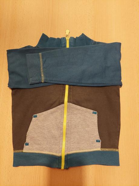 Tepláková souprava, 110