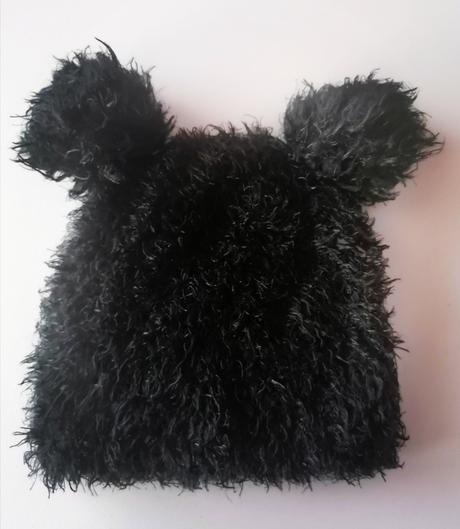 Černá chlupatá čepice vel 104 - 128, george