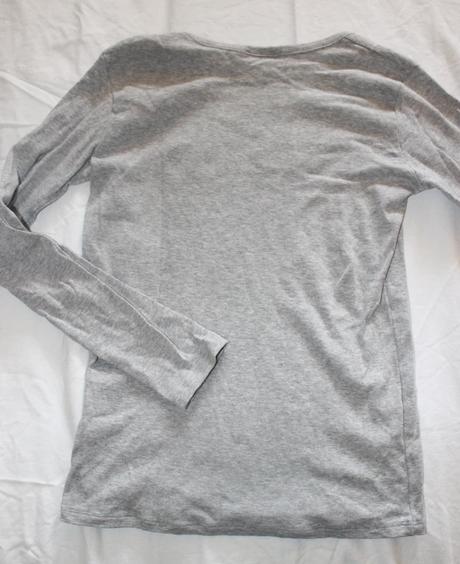 Vb186. tričko dívčí 11 let, benetton,146