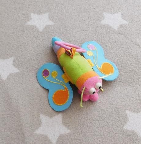 Závěsná hračka -motýl,