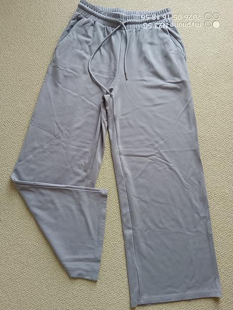 Tepláky zn."gina tricot" vel."m", gina,m
