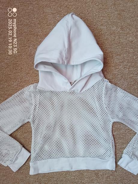 Crop-top mikina zn."amazon" vel."110", 110