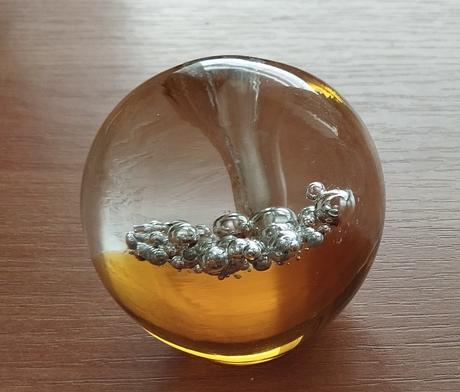 Drobná keramika a sklo dle fota., 