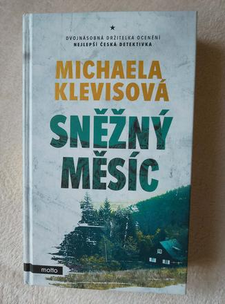 Michaela klevisová - sněžný měsíc, 