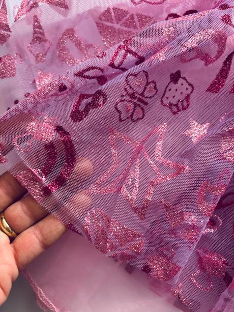 An7 sukně s třpitivým potiskem- v.cca 3-5 let, 104