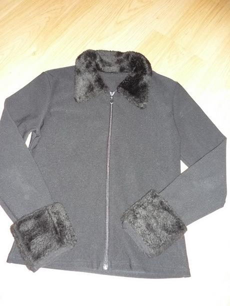 Dámský,dívčí svetr vel.36/38, 36