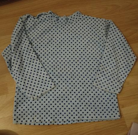 Holka vel.86-92, age,86