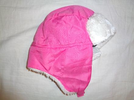 Krásná růžová teploučká ušanka, 110