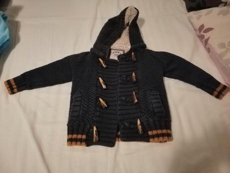 Chlapecký svetr, 92