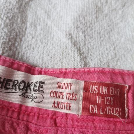 Růžové džíny, cherokee,152