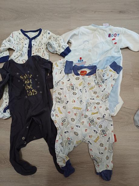 Mix oblečení 33ks, 50–62