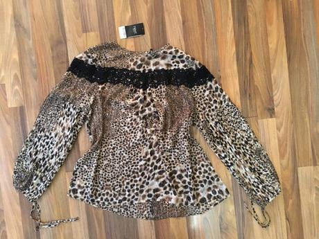 Nová halenka s krajkou, vel 44/xxl i méně,utržené, next,xxl