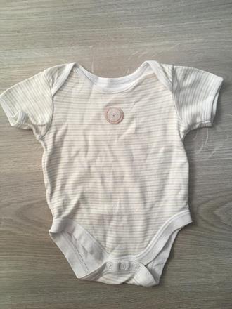 Body s medvídkem pů, disney,68