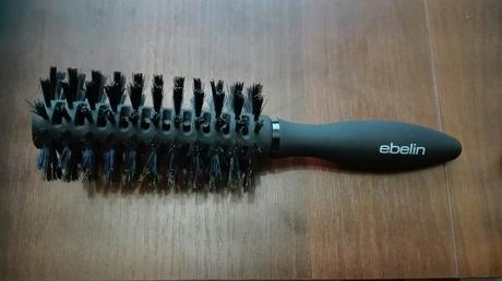 Kartáč na vlasy, 