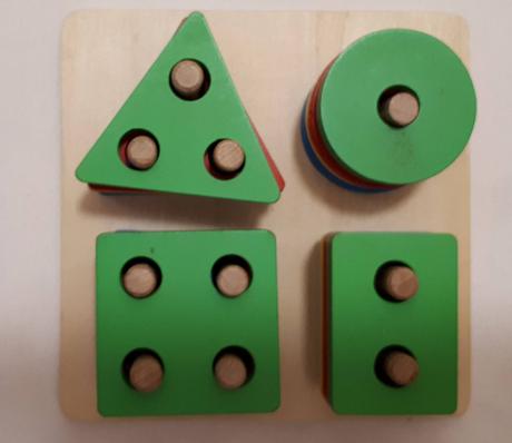 Viga - dětská barevná dřevěná vkládačka - tvary,